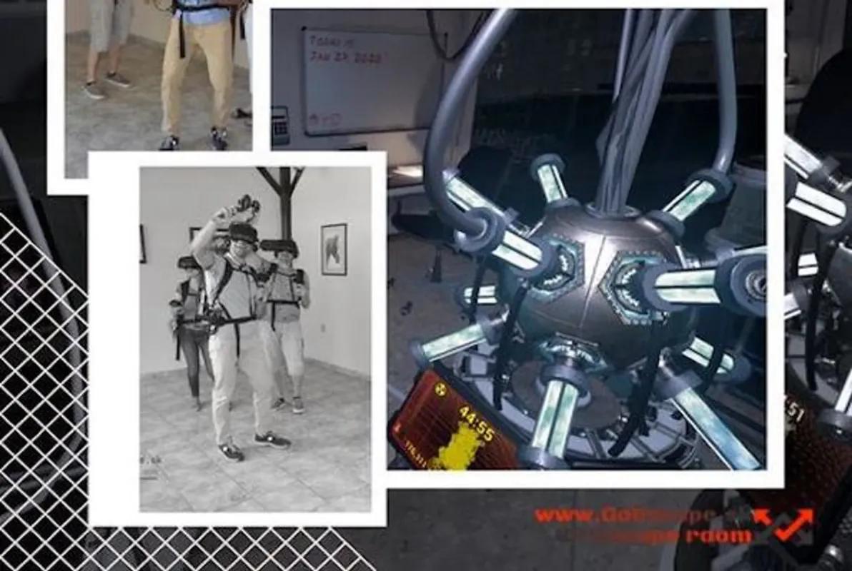 Paradoxes of Spacetime VR